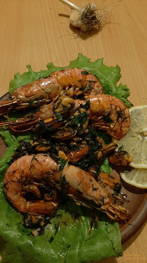 лангустины с чесноком и лимоном