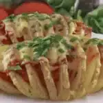 Картопля з грибами та вершками